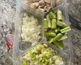 Foto del paso 1 de la receta: Heura en salsa con verduras