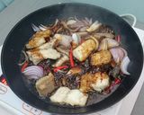 A picture of step 4 of Honey Soy Fish In 10 Minutes.