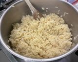 A picture of step 3 of Gratin with Orzo, Sausages, Mushrooms, and Emmental Cheese.
