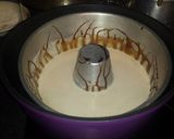 A picture of step 5 of Condensed Milk Flan.