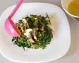 Foto del paso 8 de la receta: Ensalada de espinacas con tocino. (para gustos ligeros)