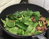 รูปขั้นตอนการทำที่ 6 ของ ข้าวผัดหมูแดดเดียว
