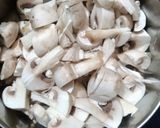 A picture of step 1 of Mushroom Matar curry.
