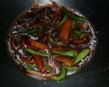 A picture of step 3 of Sizzling Sriracha Prawns.