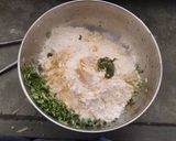 A picture of step 1 of Fenugreek leaves lotaru.