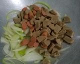 Foto langkah ke 1 dari resep Bakso Sosis BBQ.
