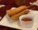 صورة لخطوة 4 من وصفة كورن دوق Corn Dog