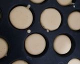 Foto langkah ke 5 dari resep Poffertjes / Pancake Mini.