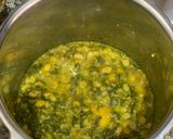 A picture of step 4 of Palak dal bhaji.
