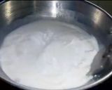 A picture of step 2 of Milky Chocolate Cocoa Rice Ball.