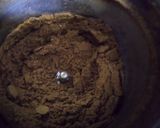 A picture of step 2 of Shahi Garam Masala.