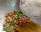 ગાજર વટાણા પુલાવ (Carrot Pea Pulao Recipe in Gujarati) રેસીપી સ્ટેપ3ફોટો