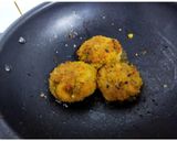 A picture of step 8 of Aloo Matar Patties.