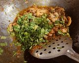 A picture of step 5 of Garlic Mushroom.