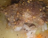 A picture of step 12 of Korean Soup That's Good for Your Skin: Oxtail Gomtang Gukbap.