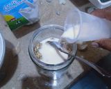 Foto langkah ke 3 dari resep Overnight Oatmeal.