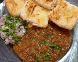 A picture of step 10 of Pav Bhaji (Mumbai Pav Bhaji).