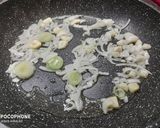Foto del paso 3 de la receta: Pechuga de Pollo en Salsa de Soja con Champiñones