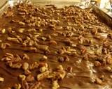 A picture of step 10 of Cracker Candy.