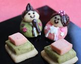 A picture of step 28 of Decoration Cookies: For Your Cakes on Doll's Day.