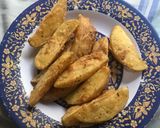 Foto langkah ke 3 dari resep Potato Wedges.