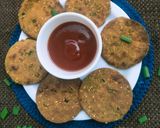 A picture of step 7 of Lahsun Bajra bhakri.