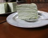 Foto langkah ke 11 dari resep Matcha Mille Crepe Cake.