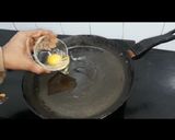 A picture of step 1 of Instant egg fried rice.