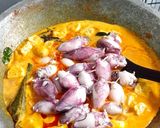 Foto langkah ke 8 dari resep Gulai Cumi Bunting.