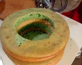 A picture of step 10 of crazy piñata cake.