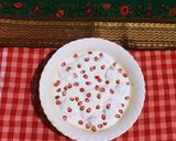 A picture of step 5 of Dahi Vada.