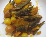भरवा भिंडी विद अनियन बेबी (Bharwan bhindi with onion baby recipe in hindi) रेसिपी चरण 6 फोटो