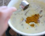 A picture of step 4 of Easy Soy Milk Curry Soup.