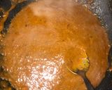 A picture of step 4 of Thai chicken curry.