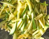 A picture of step 1 of Instant raw mango pickle.