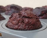 A picture of step 7 of Mini Brownies Top Ice Cream.