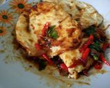 Foto langkah ke 1 dari resep Telur ceplok pedas manis | menu makan siang 5 menit 👌.