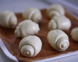 A picture of step 11 of Milk Butter Rolls.