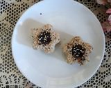 Foto langkah ke 4 dari resep Okaka Onigiri.