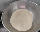 A picture of step 1 of Rava Laddu.