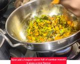 A picture of step 4 of Vegetable brown bread upma.