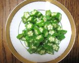 A picture of step 2 of Tomato and Okra Milky Way Somen Noodles for Tanabata.
