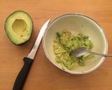A picture of step 1 of Avocado dip.