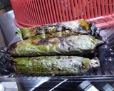 Gambar langkah 5 resipi Pulut sambal panggang.