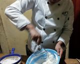 Foto del paso 4 de la receta: Besos de merengue