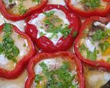 Paprikában sült tükörtojás recept fázis 3 fotója