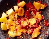 Foto langkah ke 4 dari resep Sambal Nanas Mentah ala Warung Spesial Sambal.