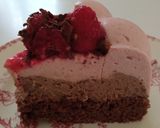 Une image de l'étape 5 de Dôme fraise chocolat.