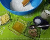 صورة لخطوة 1 من وصفة رولات خبز الجبن 🧀 والزبده 🧈