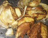 Foto langkah ke 6 dari resep Ayam goreng spesial #StepByStep #PekanInspirasi.